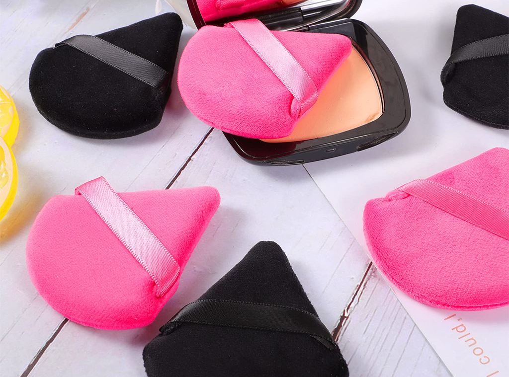 Powder top puff applicator